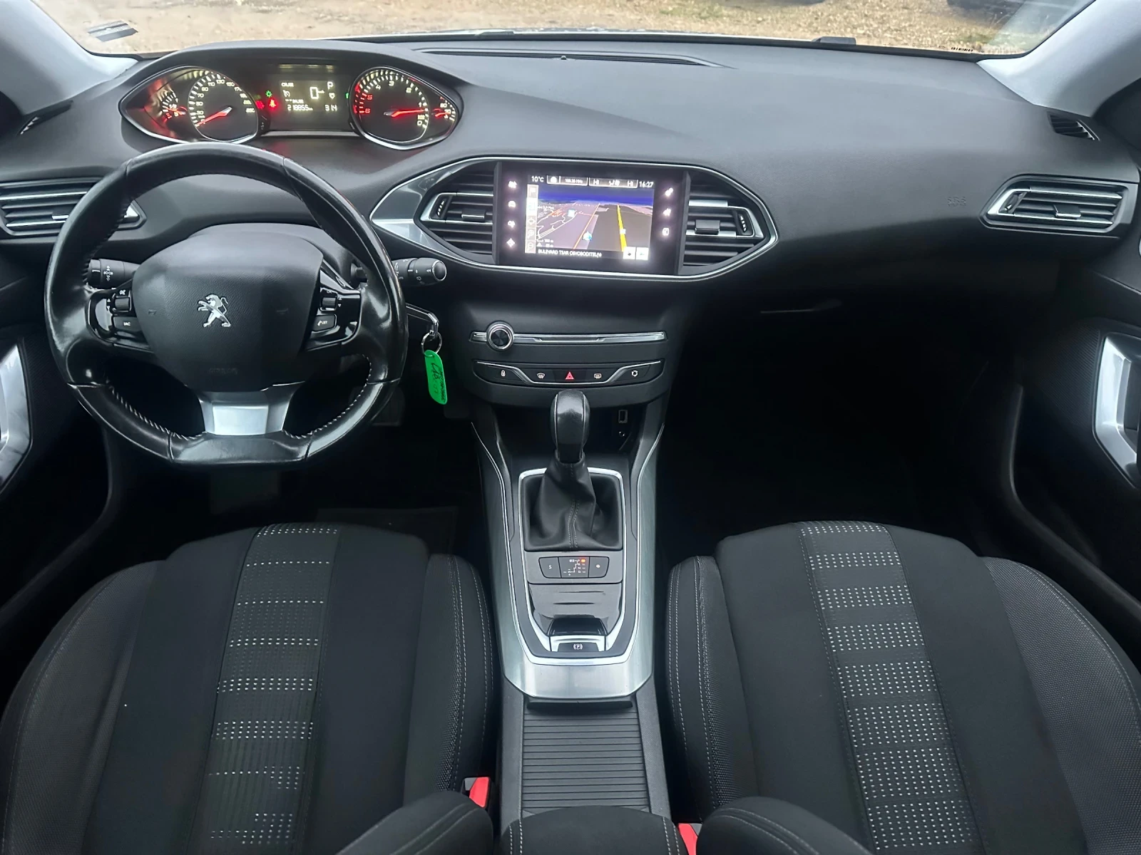 Peugeot 308 2.0 HDI SW - изображение 9