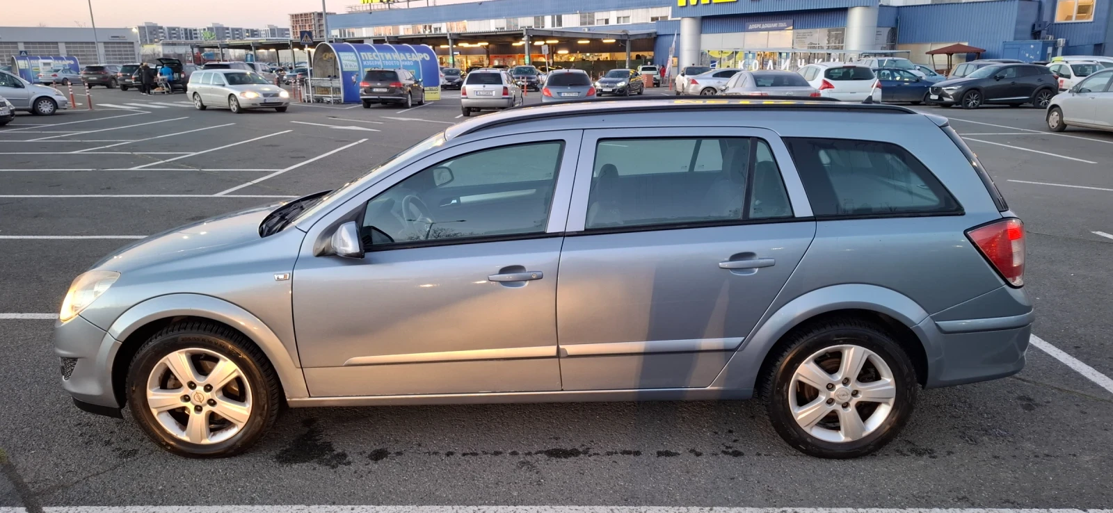 Opel Astra 1, 7 CDTI - изображение 5