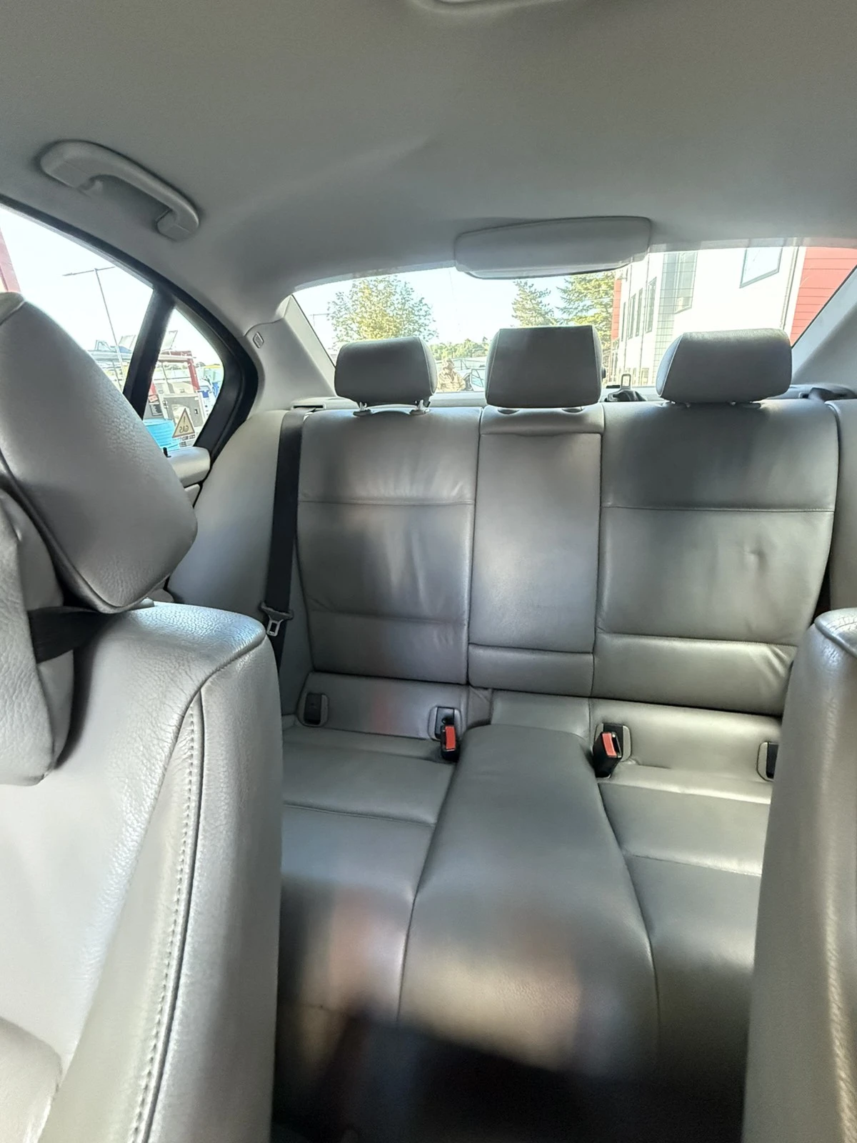 BMW 330 330 xi, снимка 11 - Автомобили и джипове - 54152110