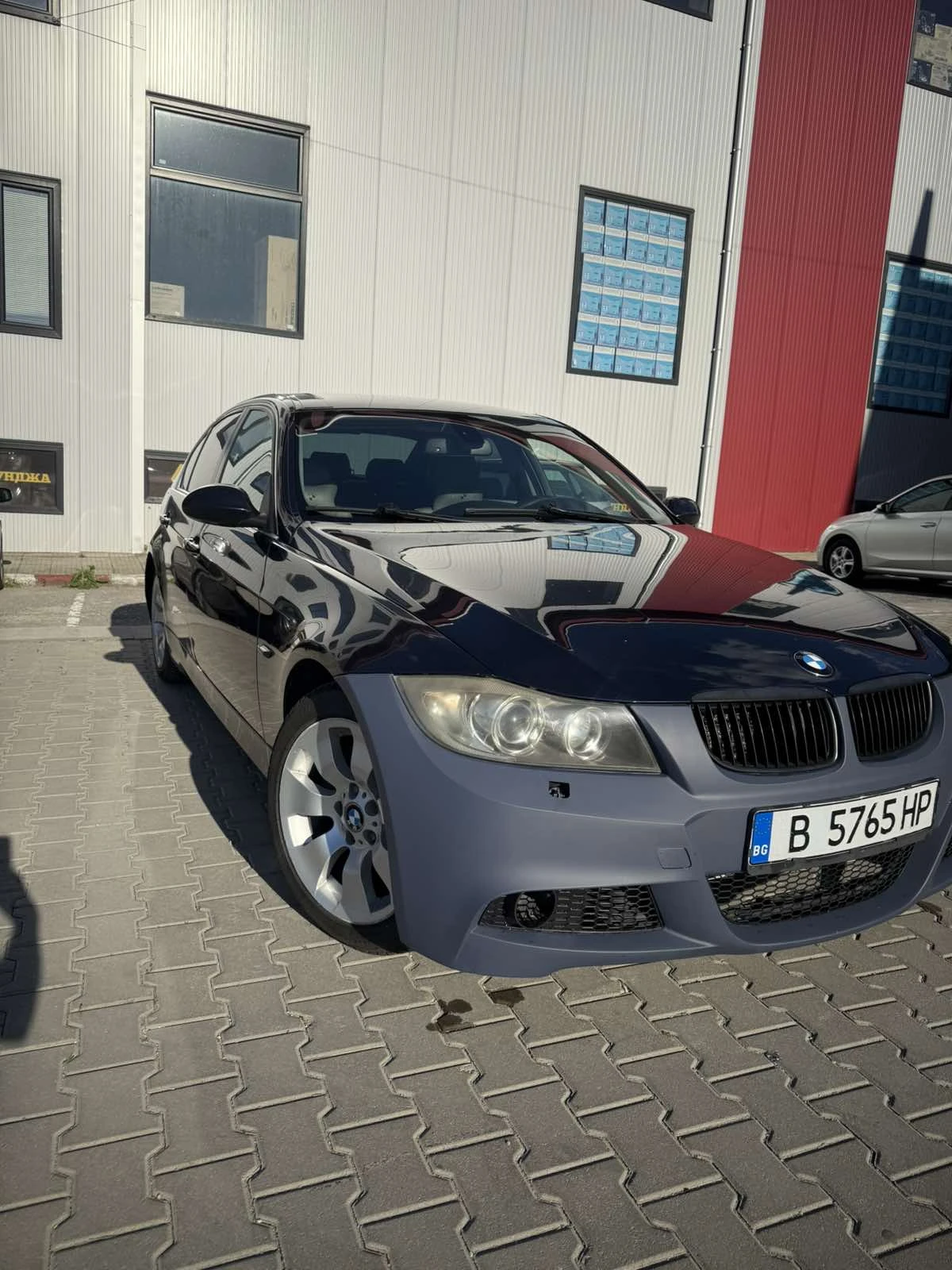 BMW 330 330 xi, снимка 4 - Автомобили и джипове - 54152110