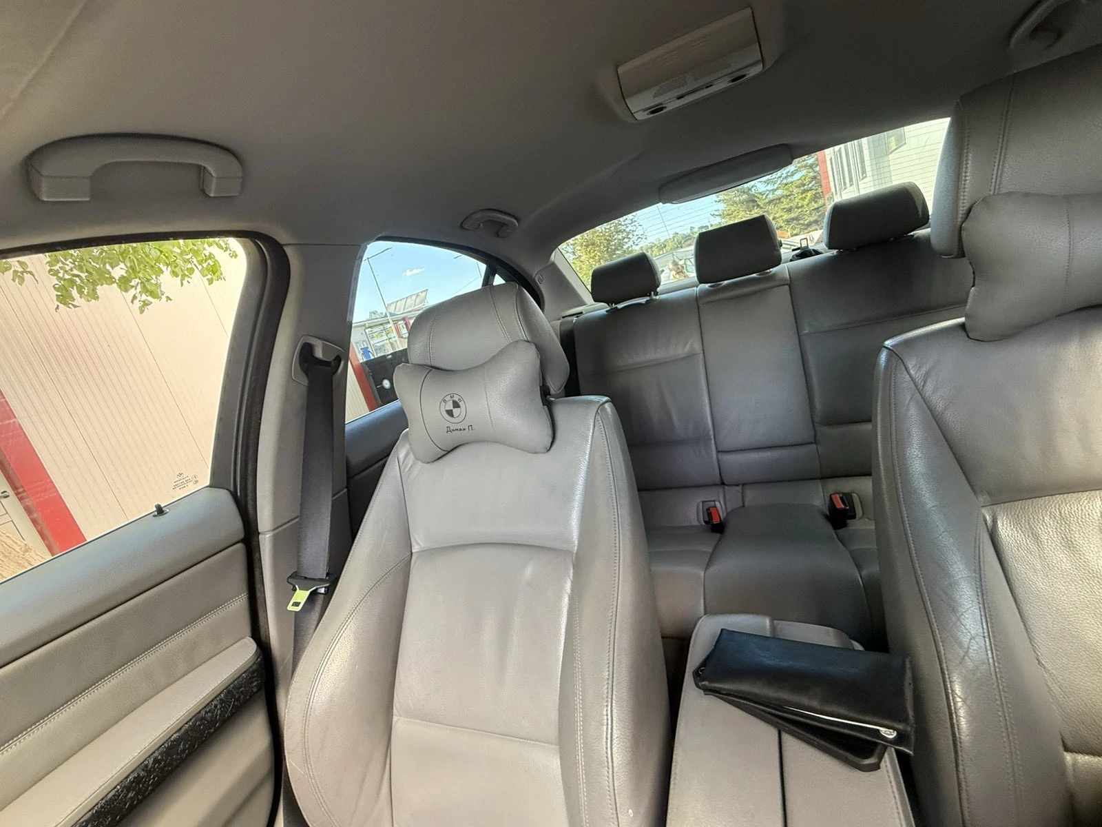 BMW 330 330 xi, снимка 10 - Автомобили и джипове - 54152110