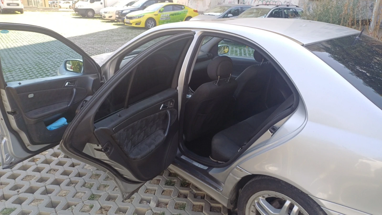 Mercedes-Benz 220, снимка 8 - Автомобили и джипове - 54233638