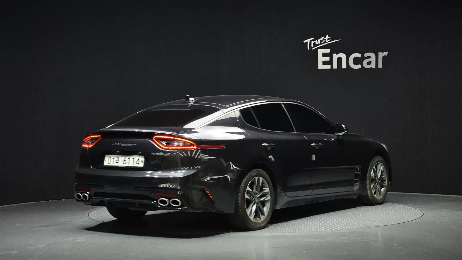 Kia Stinger * ОБДУХВАНЕ * КАМЕРА, снимка 8 - Автомобили и джипове - 54366324