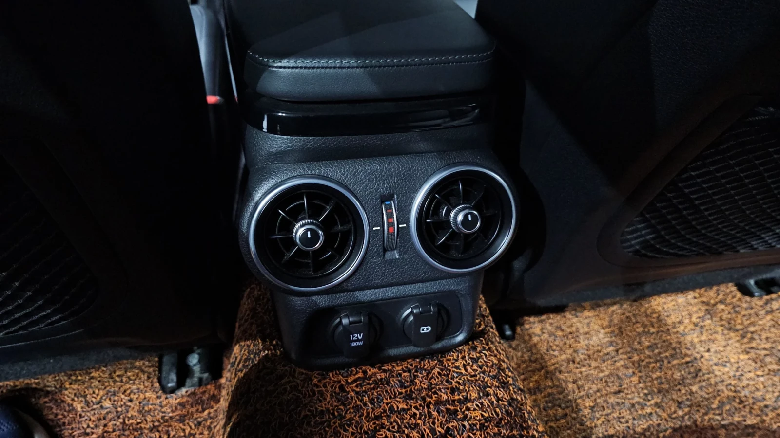 Kia Stinger * ОБДУХВАНЕ * КАМЕРА, снимка 14 - Автомобили и джипове - 54366324