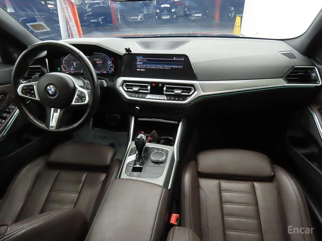 BMW 330 E* HYBRID* M* SPORT* 360КАМЕРА* LANE* ASSIST* , снимка 7 - Автомобили и джипове - 54510577