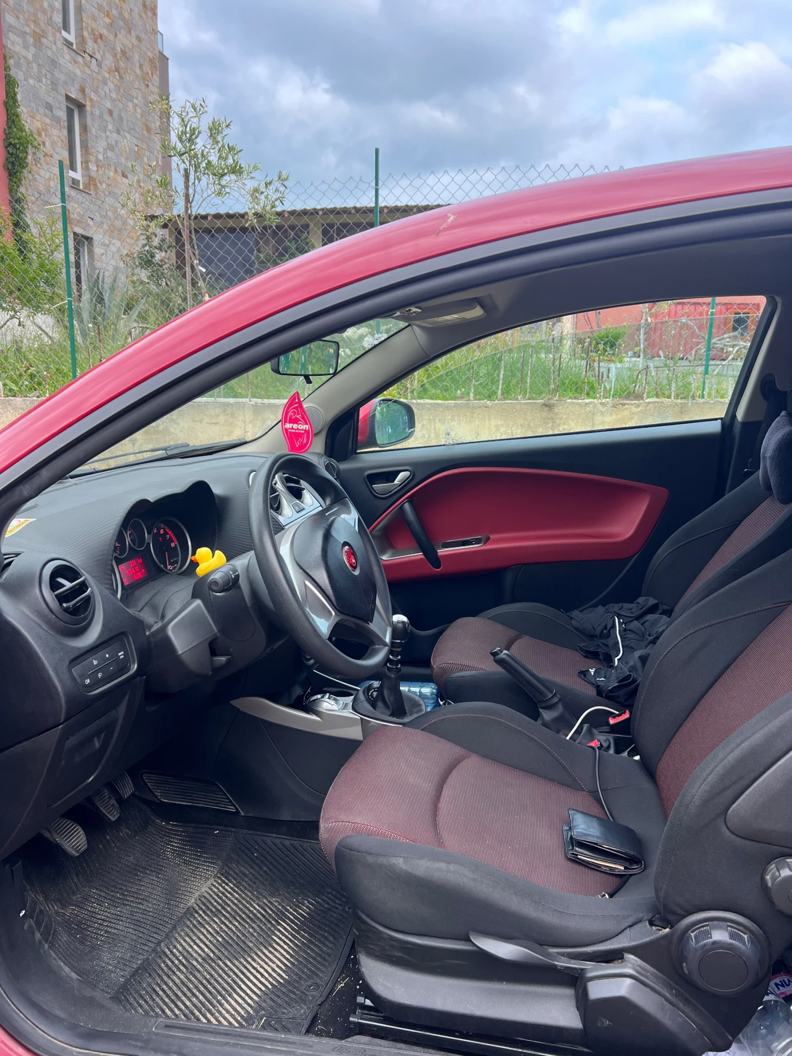 Alfa Romeo MiTo 1.4Tjet 155hp, снимка 3 - Автомобили и джипове - 54915595
