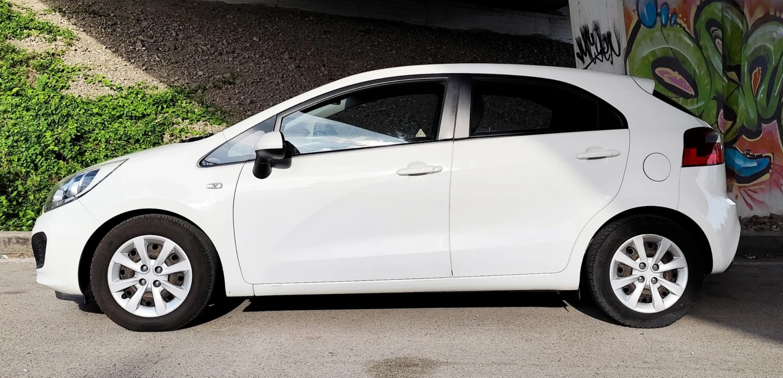 Kia Rio, снимка 4 - Автомобили и джипове - 54994019