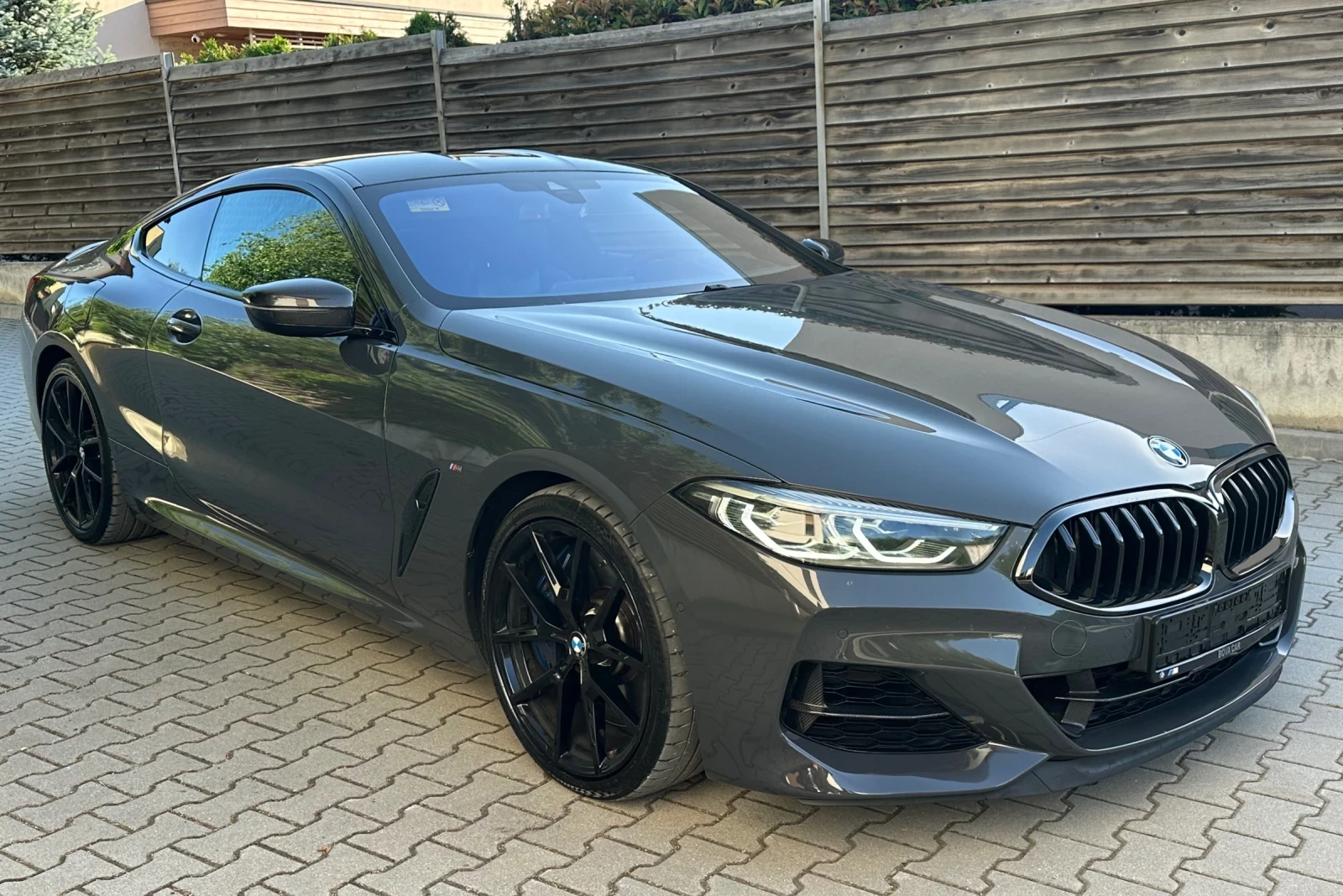 BMW 850 M xDrive* Coupe* HUD* SoftCloseCarbon Core* Alcant