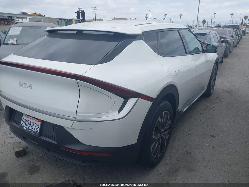 Kia EV6 Light, снимка 4 - Автомобили и джипове - 55127051