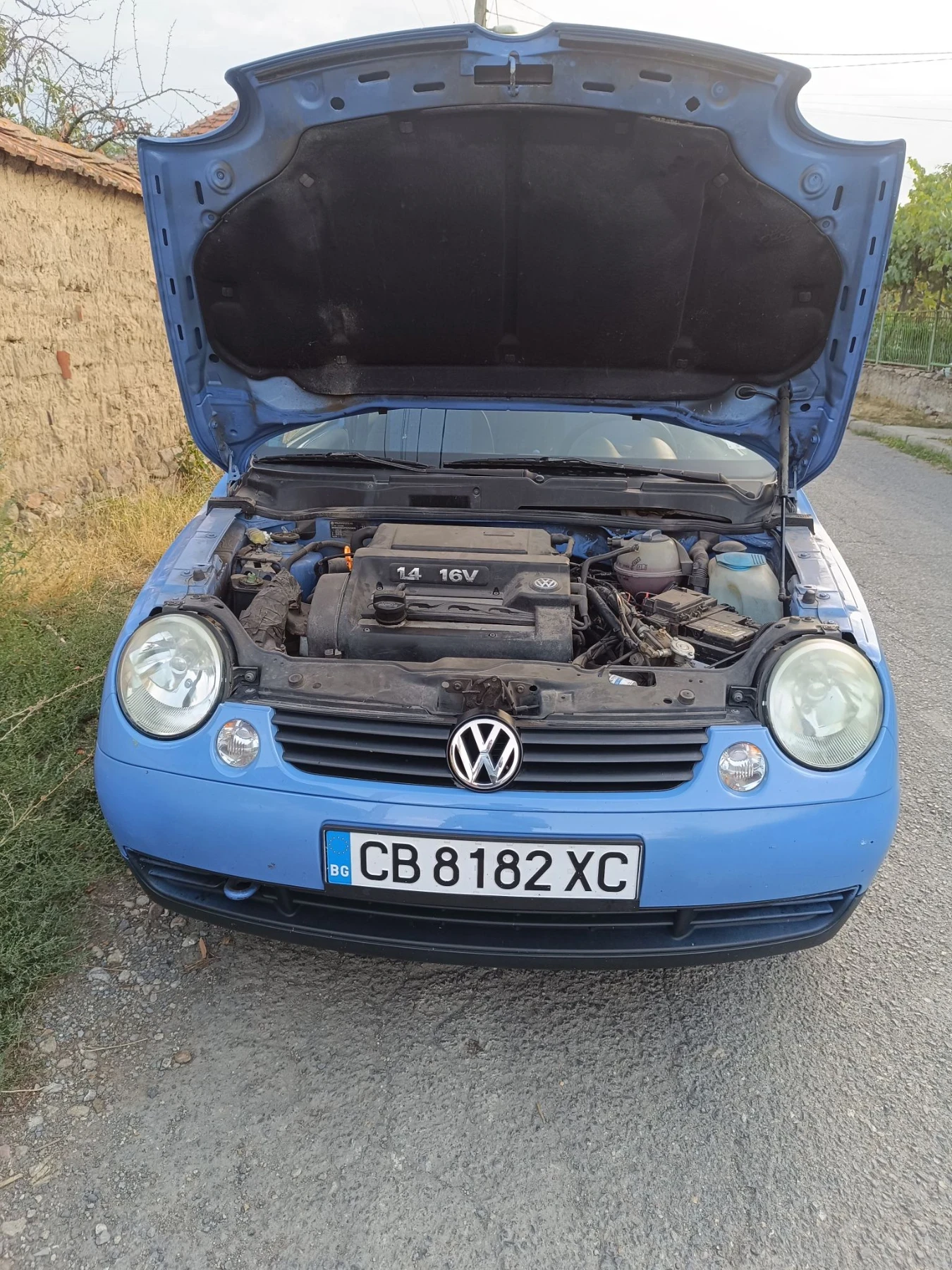 VW Lupo 1.4 16v 75кс автомат, снимка 11 - Автомобили и джипове - 55943219