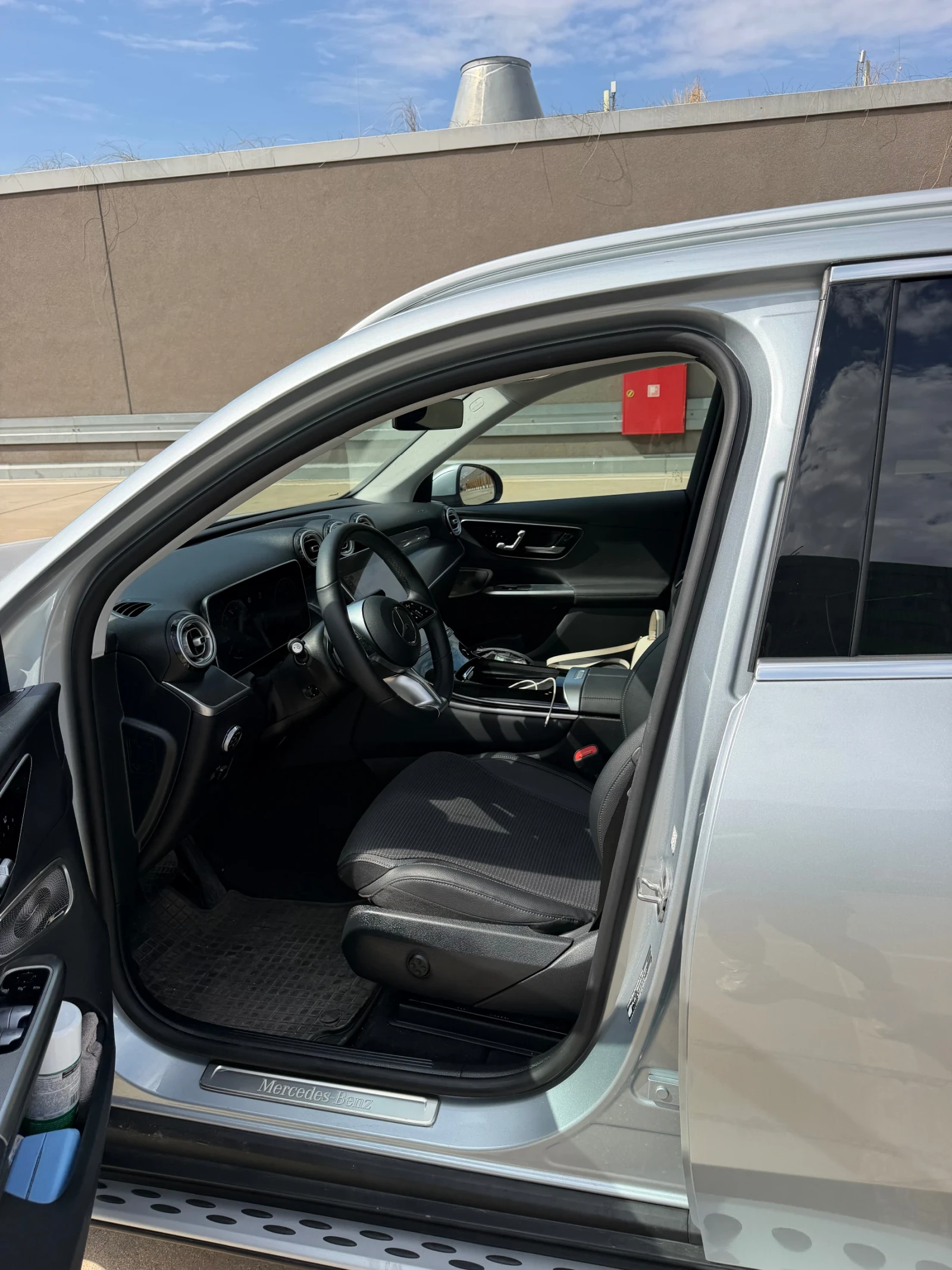 Mercedes-Benz GLC 200, снимка 4 - Автомобили и джипове - 56140493