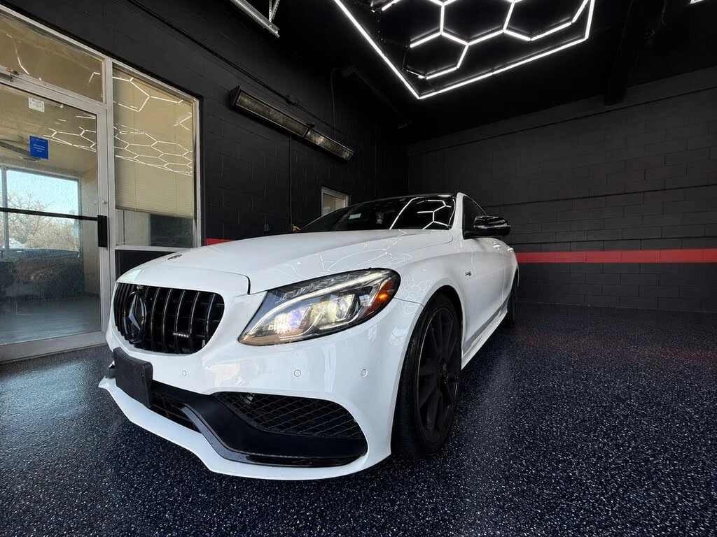 Mercedes-Benz C 43 AMG Aмбиентно * 360 * Пано * АвтоКредит (ЦЕНА ДО БГ)