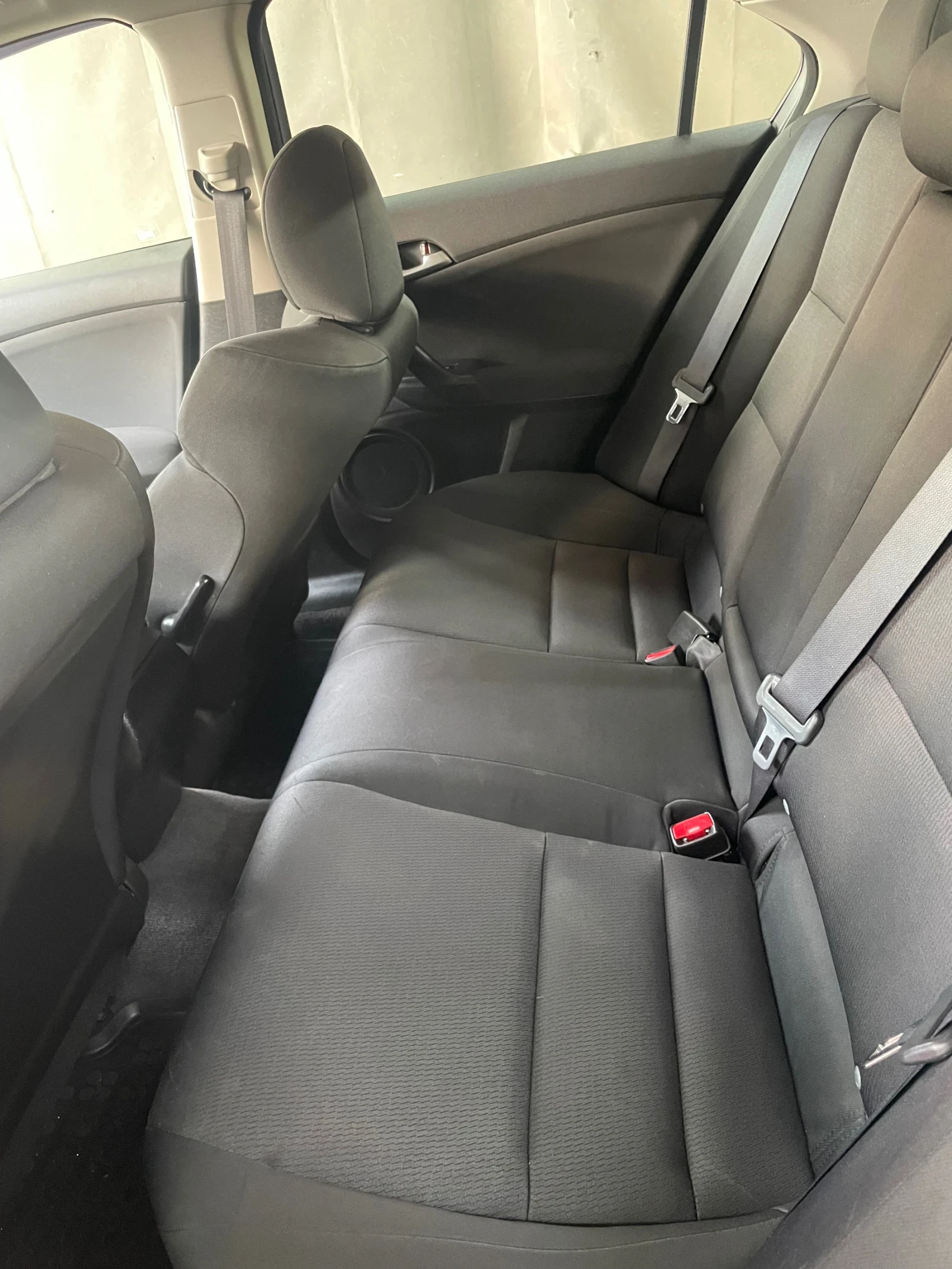 Honda Accord 2.0 I-Vtec ръчна, снимка 7 - Автомобили и джипове - 56249461