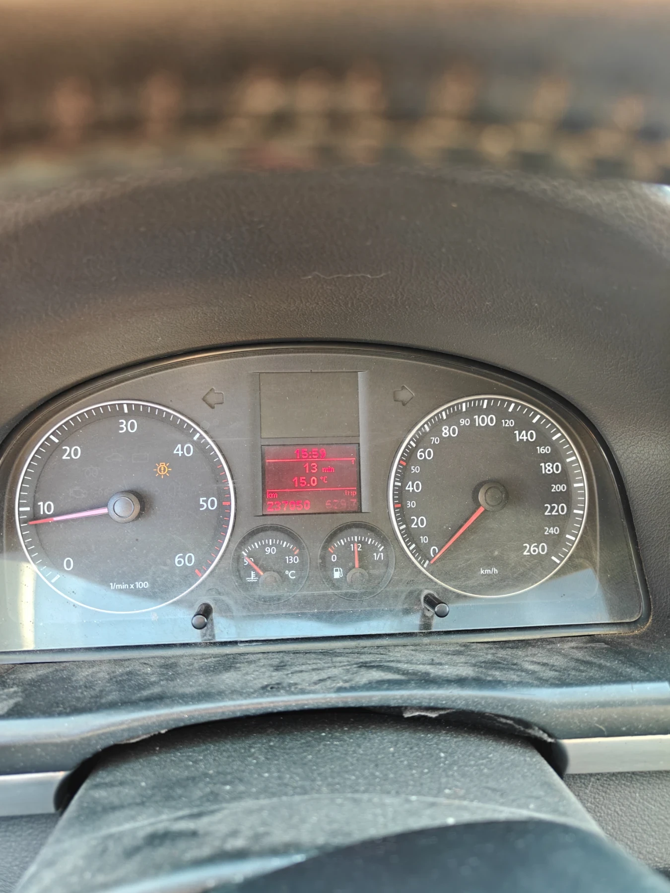 VW Touran, снимка 7 - Автомобили и джипове - 56468641