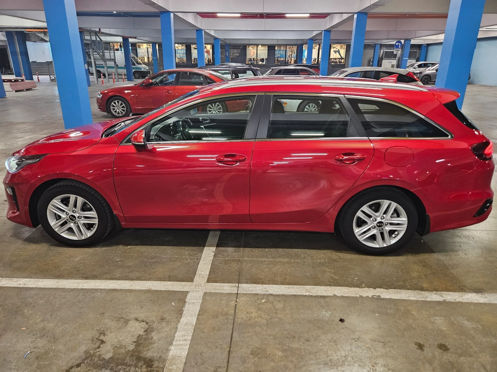 Kia Ceed SW 1.4GDI/140hp/7DCT, снимка 6 - Автомобили и джипове - 56721124