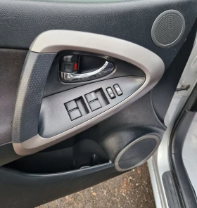 Toyota Rav4 2.2 D4D 136к.с - 10999 лв. / 5623.70 € - 61885295 7