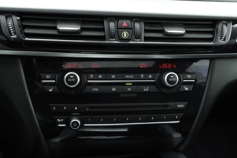 BMW X5, снимка 17 - Автомобили и джипове - 52489691