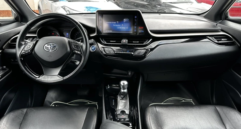 Toyota C-HR 1.8HYBRID 122HP КОЖА DISTRONIC LANE ASSIST, снимка 9 - Автомобили и джипове - 53211889