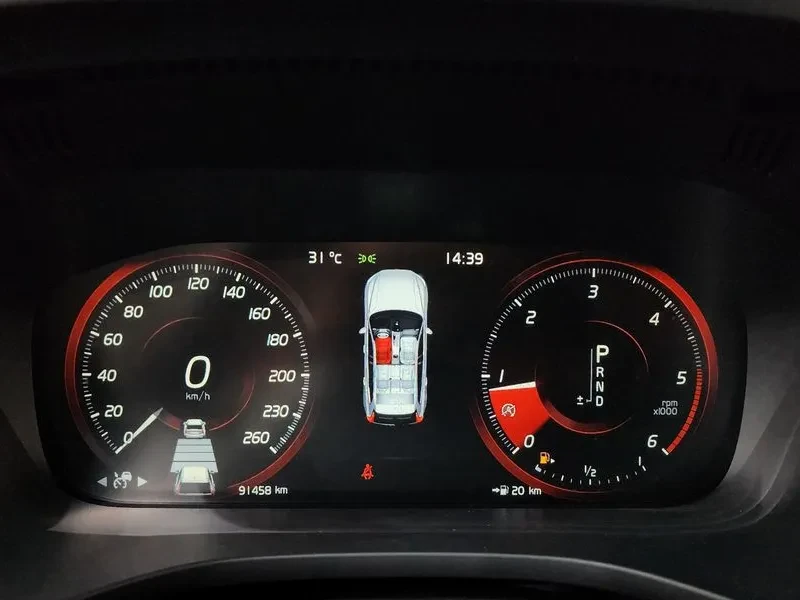 Volvo XC60 D5 MOMENTRUM, снимка 8 - Автомобили и джипове - 55562486