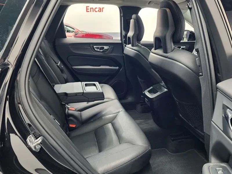 Volvo XC60 D5 MOMENTRUM, снимка 11 - Автомобили и джипове - 55562486