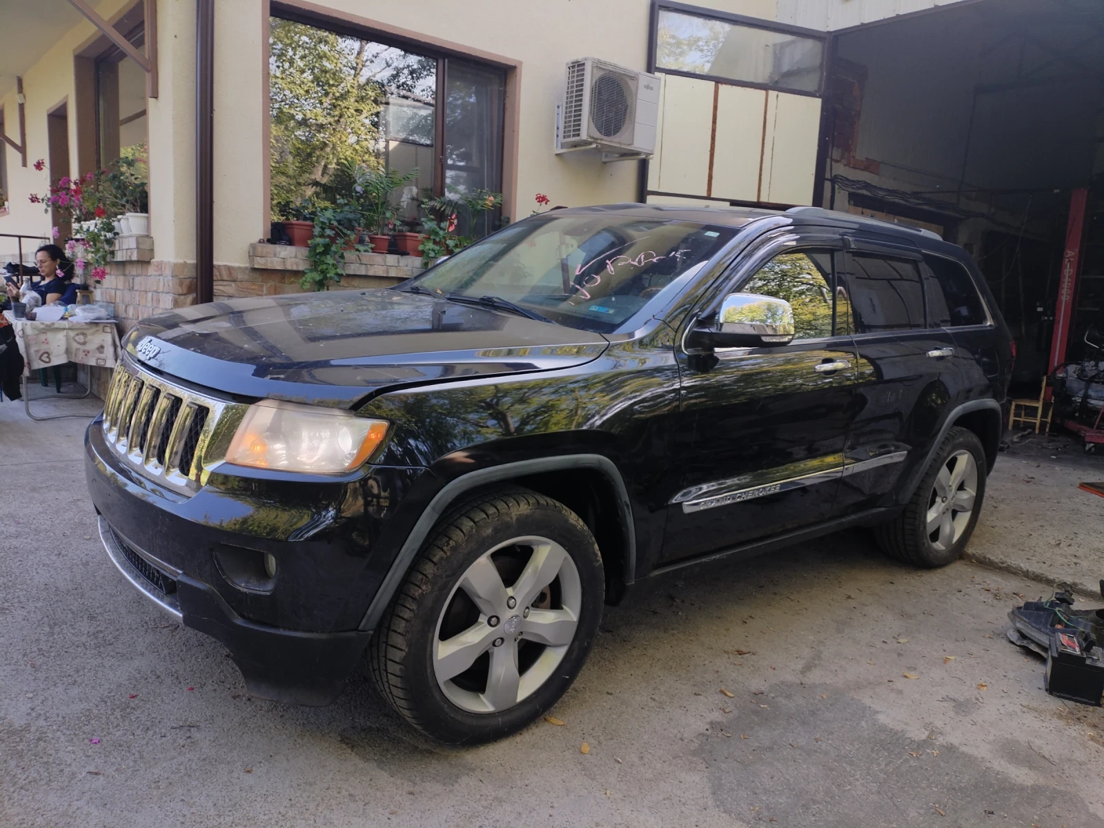 Jeep Grand cherokee 5.7 HEMI - изображение 6