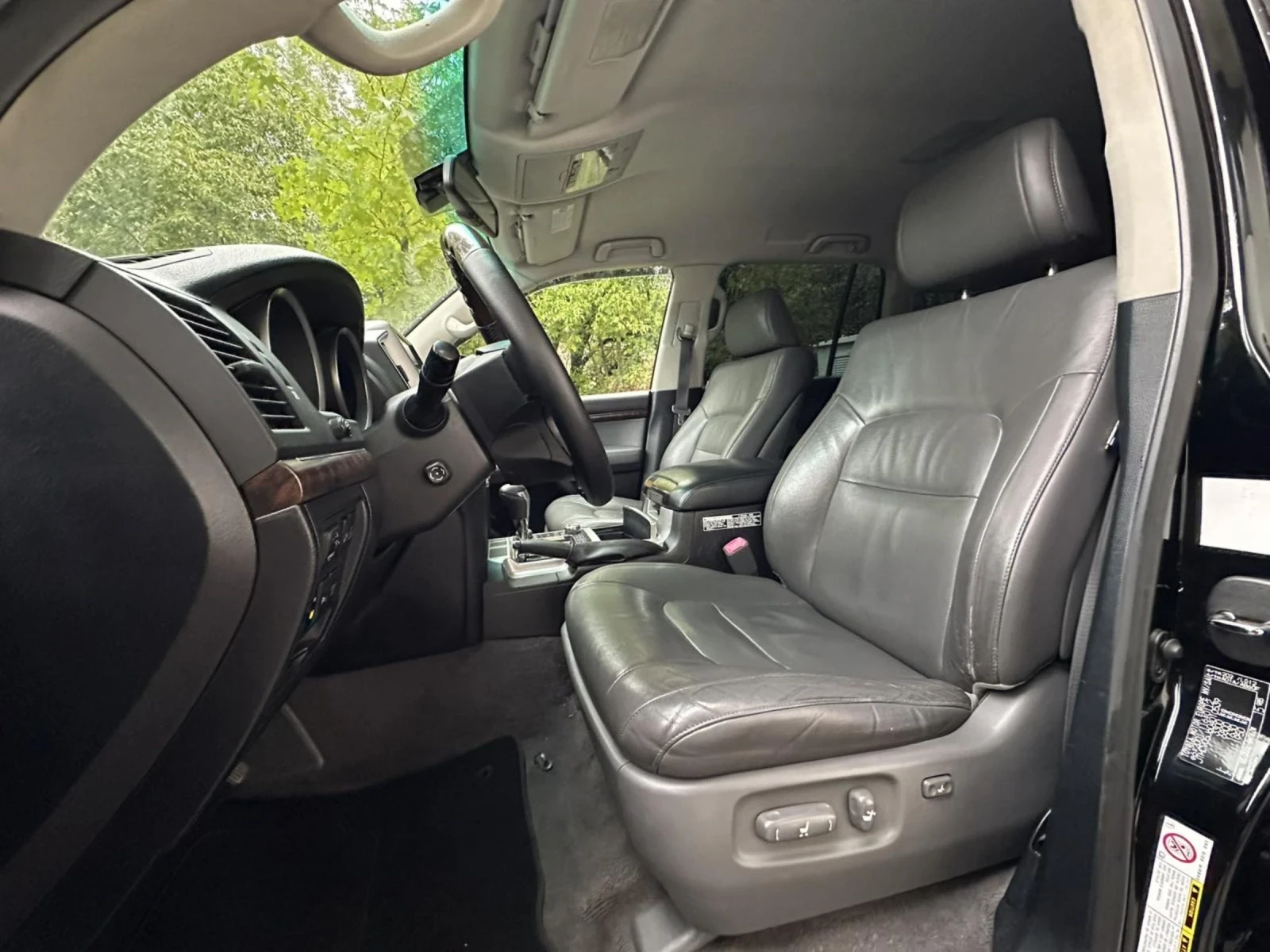 Toyota Land cruiser 200 / 4.5D / FACE 2020  - изображение 10