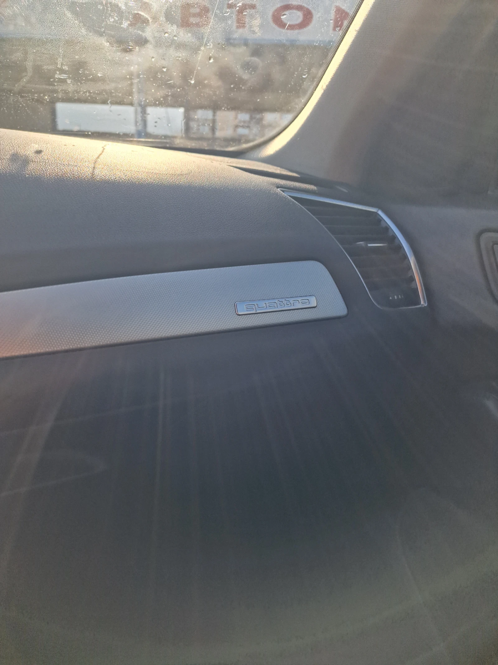 Audi Q5, снимка 13 - Автомобили и джипове - 53972234