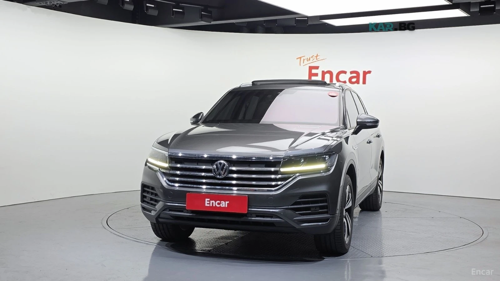VW Touareg ПАМЕТ* КАМЕРА* 4 ПОДГРЕВА* ПАНОРАМА* , снимка 3 - Автомобили и джипове - 55146671