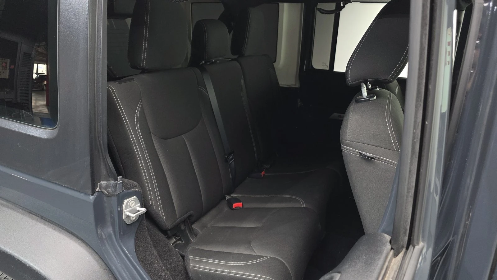 Jeep Wrangler 3.6* ������ ���� | Mobile.bg � ����������� 12