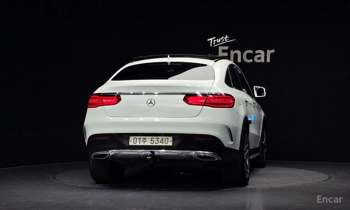 Mercedes-Benz GLE 350, снимка 4 - Автомобили и джипове - 56634793