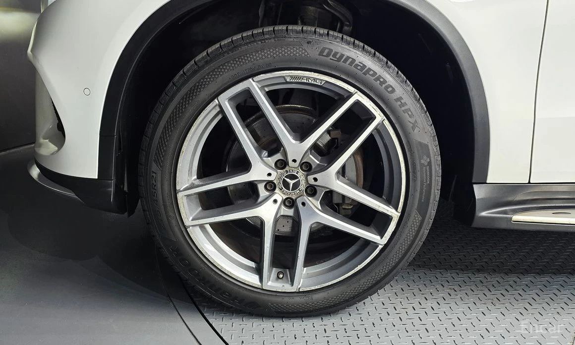 Mercedes-Benz GLE 350, снимка 5 - Автомобили и джипове - 56634793