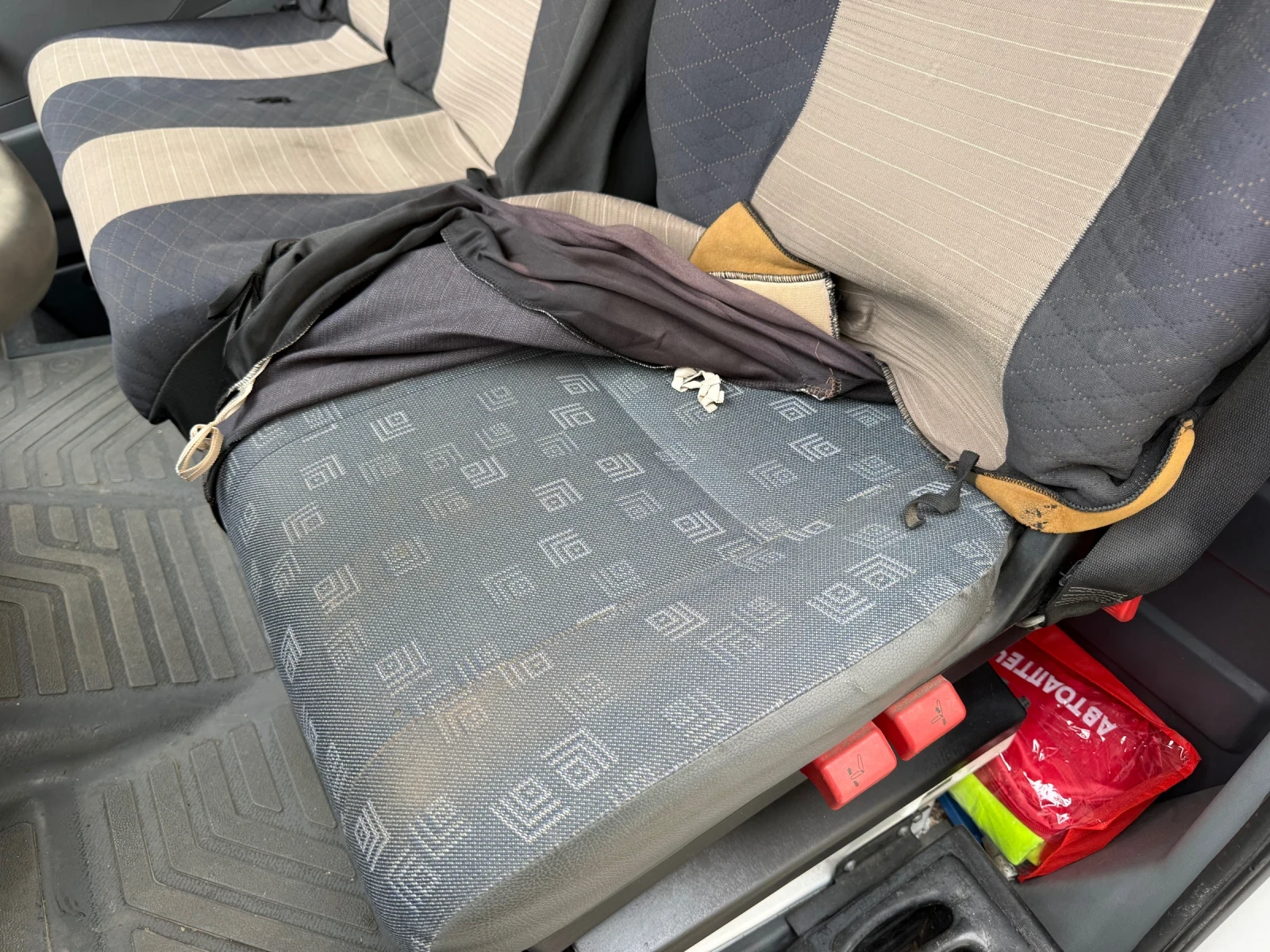 Mercedes-Benz Sprinter 411 CDI MAXI ХЛАДИЛЕН, снимка 8 - Бусове и автобуси - 54218700