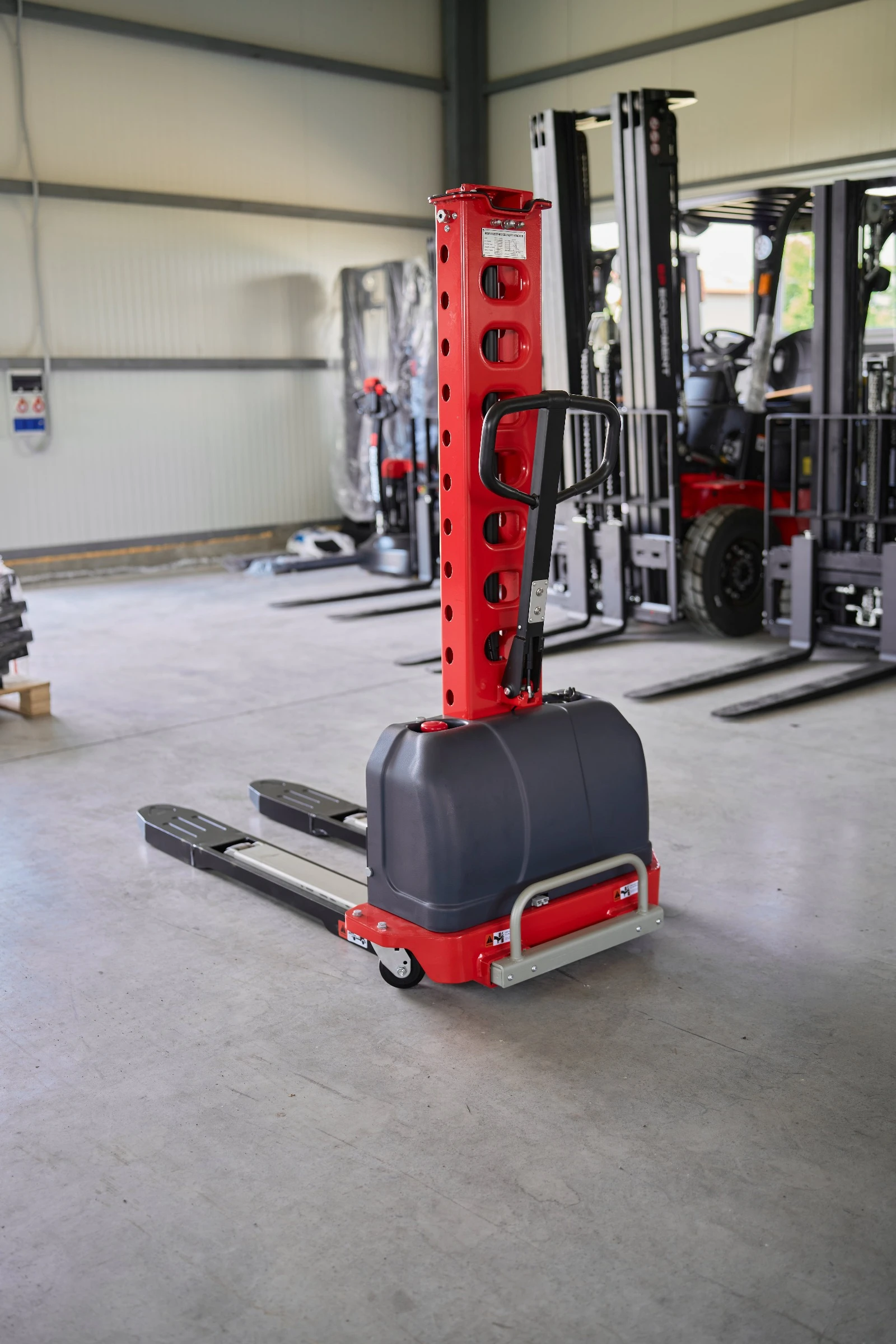 Електрокар EP Equipment SDYG-Z 0513, снимка 4 - Индустриална техника - 55088479