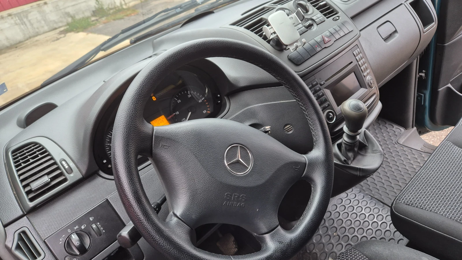 Кемпер Mercedes-Benz VITO 2.2d, 136к.с., висок таван, снимка 6 - Каравани и кемпери - 55333336