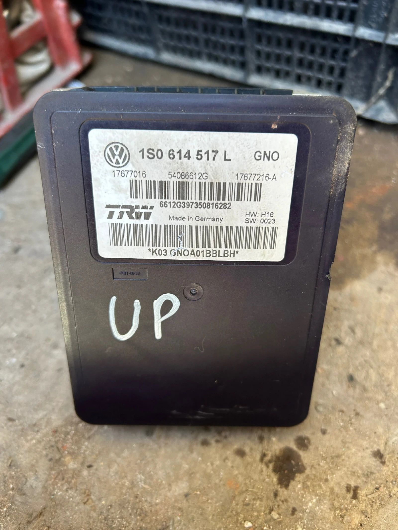 1S0614517L ABS помпа VOLKSWAGEN UP  PB62870041DIX