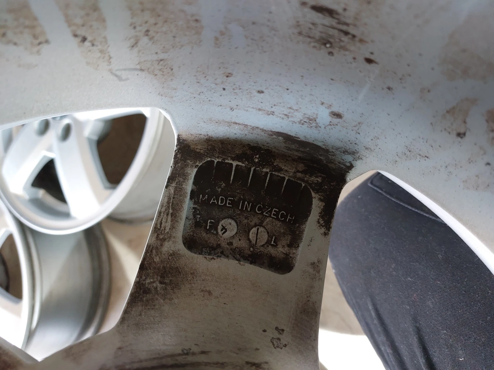   Skoda | Mobile.bg   3