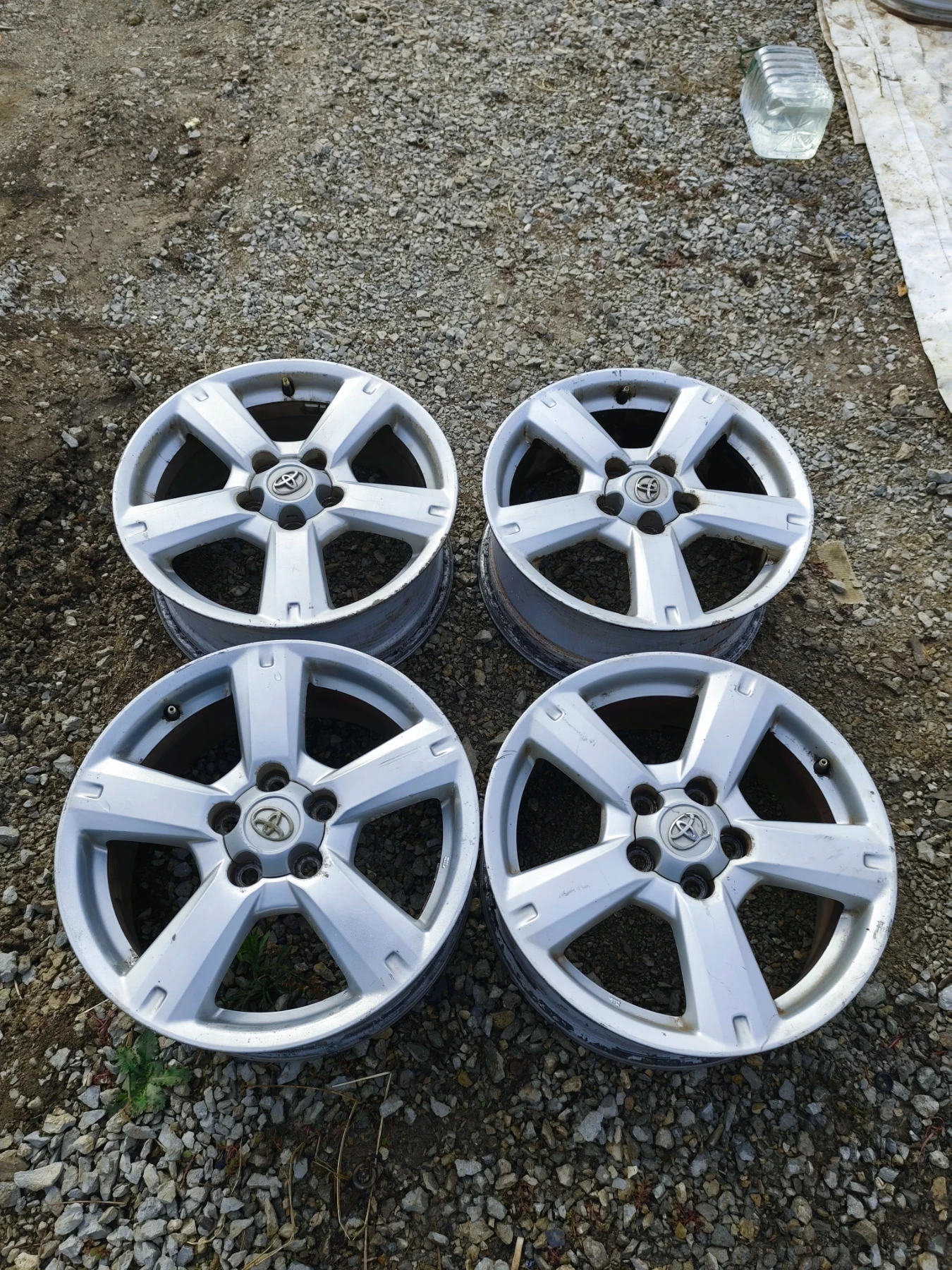   Toyota Rav4 | Mobile.bg   1