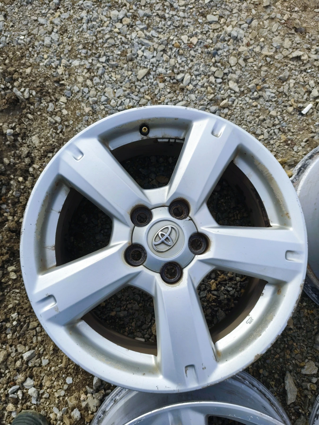   Toyota Rav4 | Mobile.bg   4