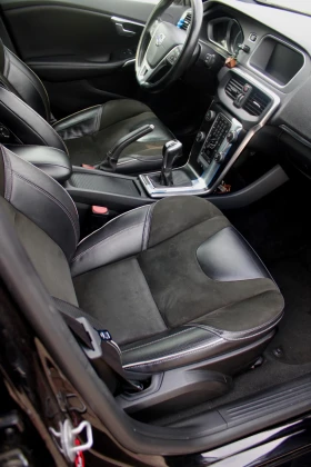 Volvo V40, снимка 10