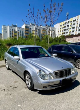 Mercedes-Benz E 220, снимка 1