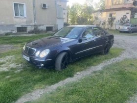 Mercedes-Benz E 320, снимка 9