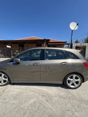 Mercedes-Benz B 180, снимка 1