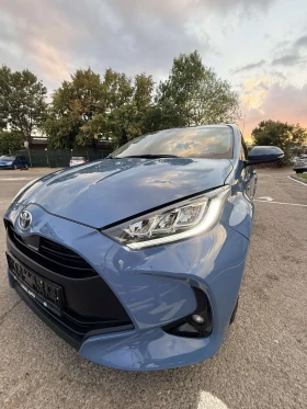Toyota Yaris HYBRID FULL LED HSD, снимка 15