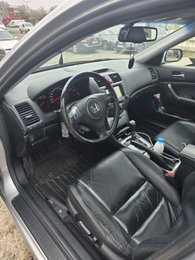 Honda Accord 2.4 V-TEC DISTRONIC - 7000 € / 13690.81 лв. - 22142920 15