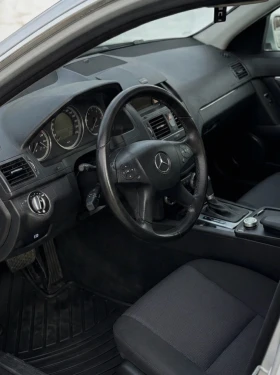 Mercedes-Benz 220 - 5620 € / 10991.76 лв. - 93373701 6