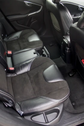 Volvo V40 - 8499 € / 16622.60 лв. - 32301583 9