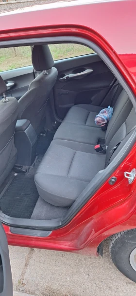 Toyota Auris | Mobile.bg � ����� ������ 5