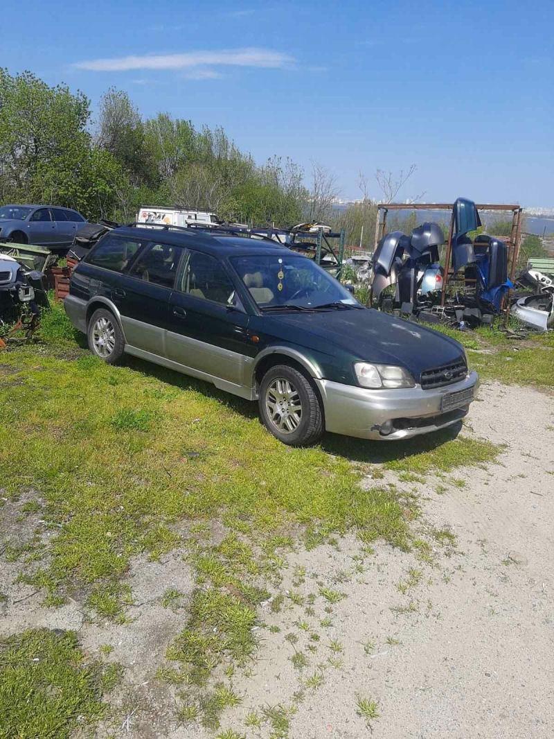 Subaru Outback 3.0 benzin, снимка 1 - Автомобили и джипове - 46086722