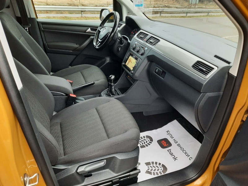 VW Caddy Life/LED/NAVI, снимка 6 - Автомобили и джипове - 43739125