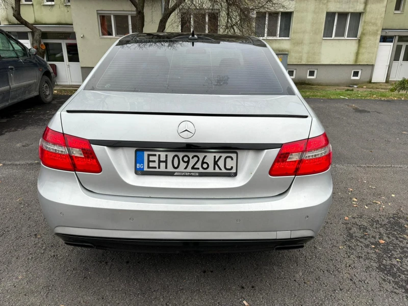 Mercedes-Benz E 350, снимка 4 - Автомобили и джипове - 48032721